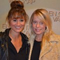 Jennifer Brown med sällskap
