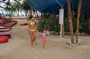 Khan Shatyr entertainment mall