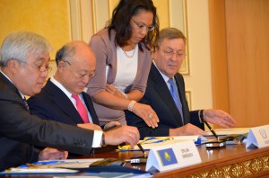 Yukiya Amano, Erlan Idrissov ,Vladimir Shkolnik