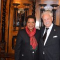 Jubilaren tillsamman med Sydafrikas Ambassadör Faiht Radebe.